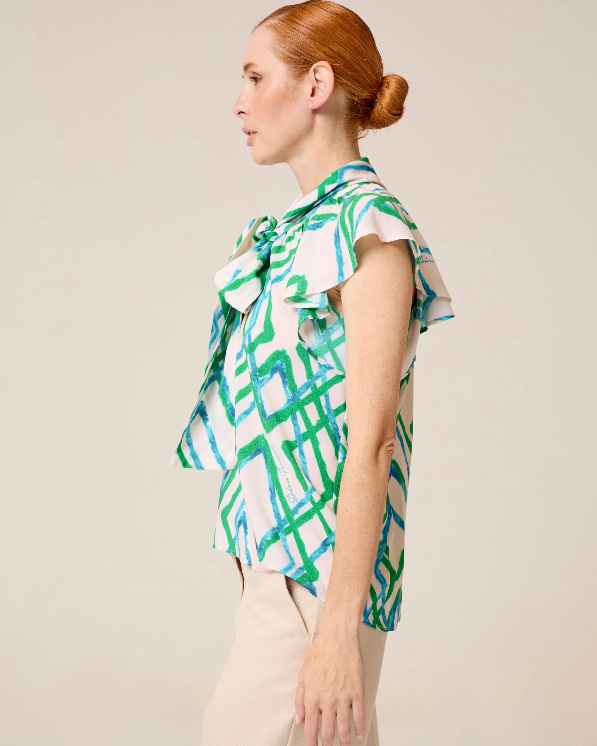 Blusa Con Lazo Lena