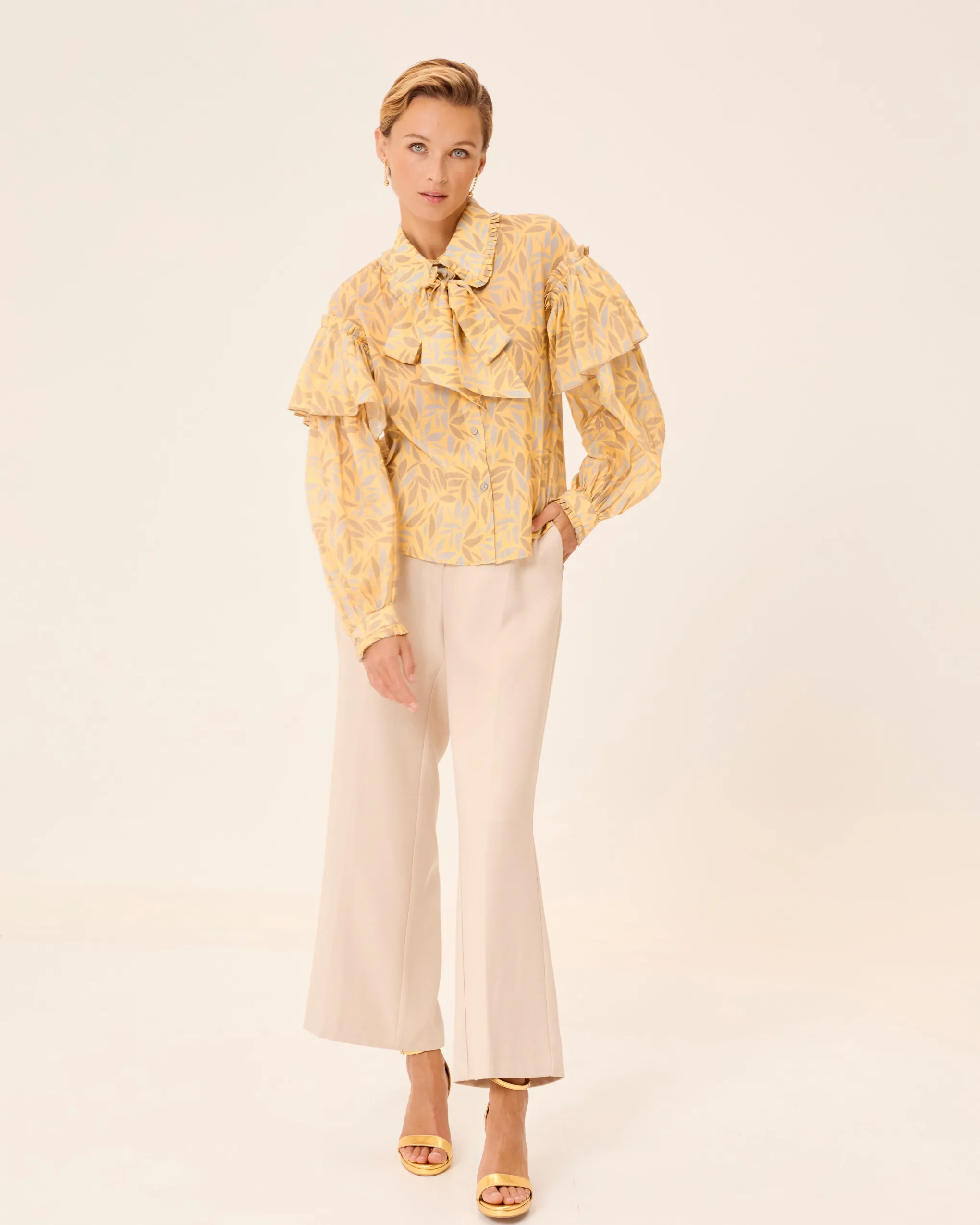Blusa Flores Dune cuello Lazo