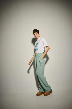 Camiseta Blanca Dolores Gafas Verde