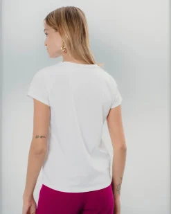 Camiseta Blanca Vibrante