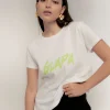 Camiseta frase "guapa" verde glow