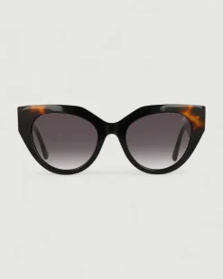 Gafa con tendencia a cat eye negra, habana y estampado