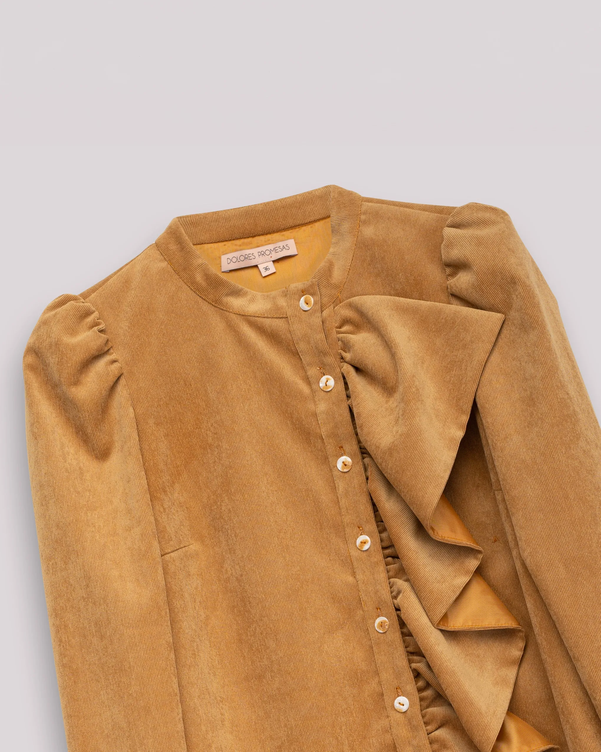Vestido corto Filipa volantes camel